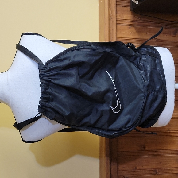 Nike draw a string backpack - Picture 1 of 1